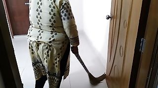 Padosi Ladaka Jabardasti Chudai Desi Muslim 55 Year Old Aunty Jabaki Safai Ghar - Tamil Hook-up Part-two